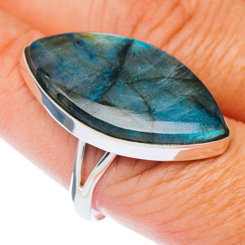 Large Premium Labradorite Ring Size 9.75 (.925 Sterling Silver)