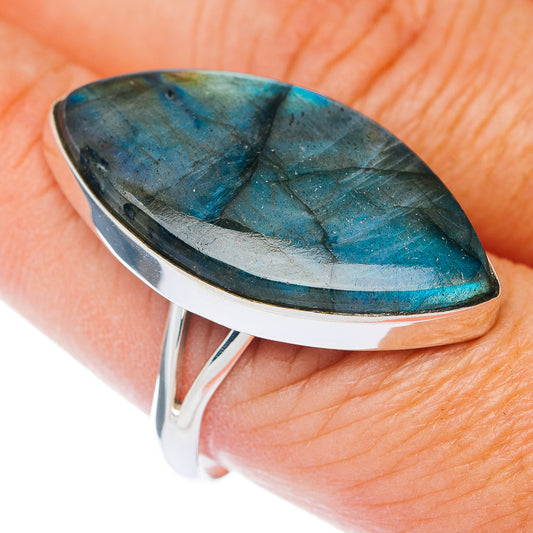 Large Premium Labradorite Ring Size 9.75 (.925 Sterling Silver)