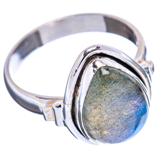 Oval labradorite ring, .925 sterling silver with side band; green-blue stone glow