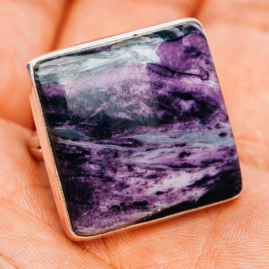 Sterling silver .925 ring with purple rectangular stone, size 9, close-up