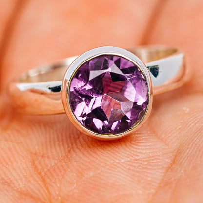 Faceted Amethyst Ring Size 7 (.925 Sterling Silver)