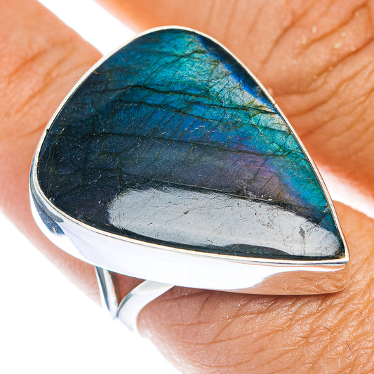 Premium Labradorite Ring Size 9 (.925 Sterling Silver)