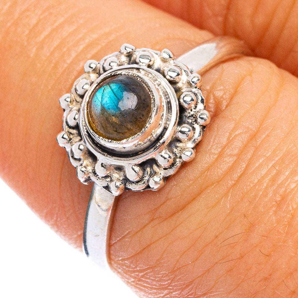 Labradorite Dainty Ring Size 7 (925 Sterling Silver) R145413