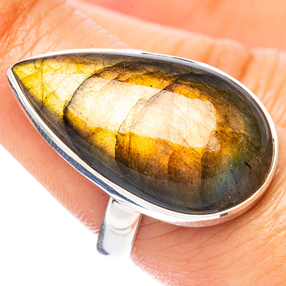 Labradorite Ring Size 7.75 (925 Sterling Silver) R4710