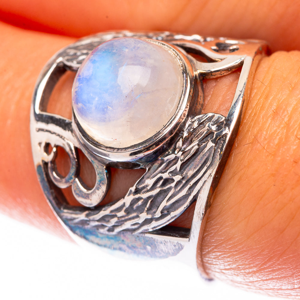 Rainbow Moonstone 925 Sterling Silver Ring Size 7 (925 Sterling Silver) RING140360