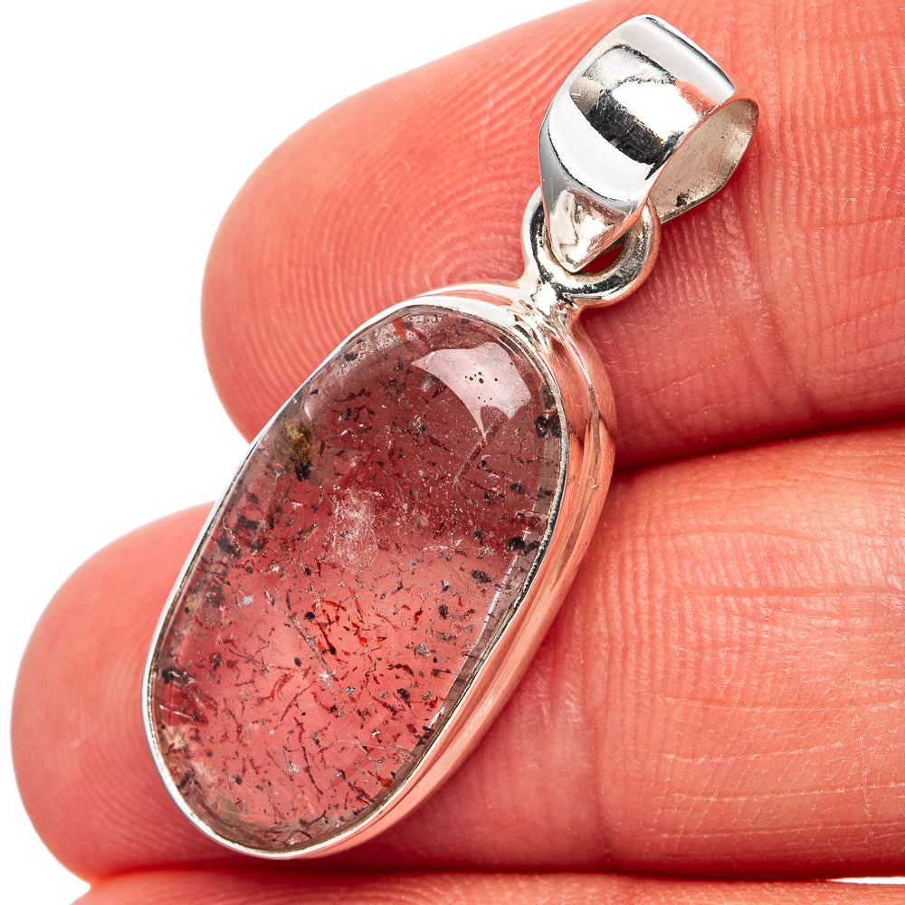 Orire Lucky Quartz Pendant 1 3/8" (.925 Sterling Silver)