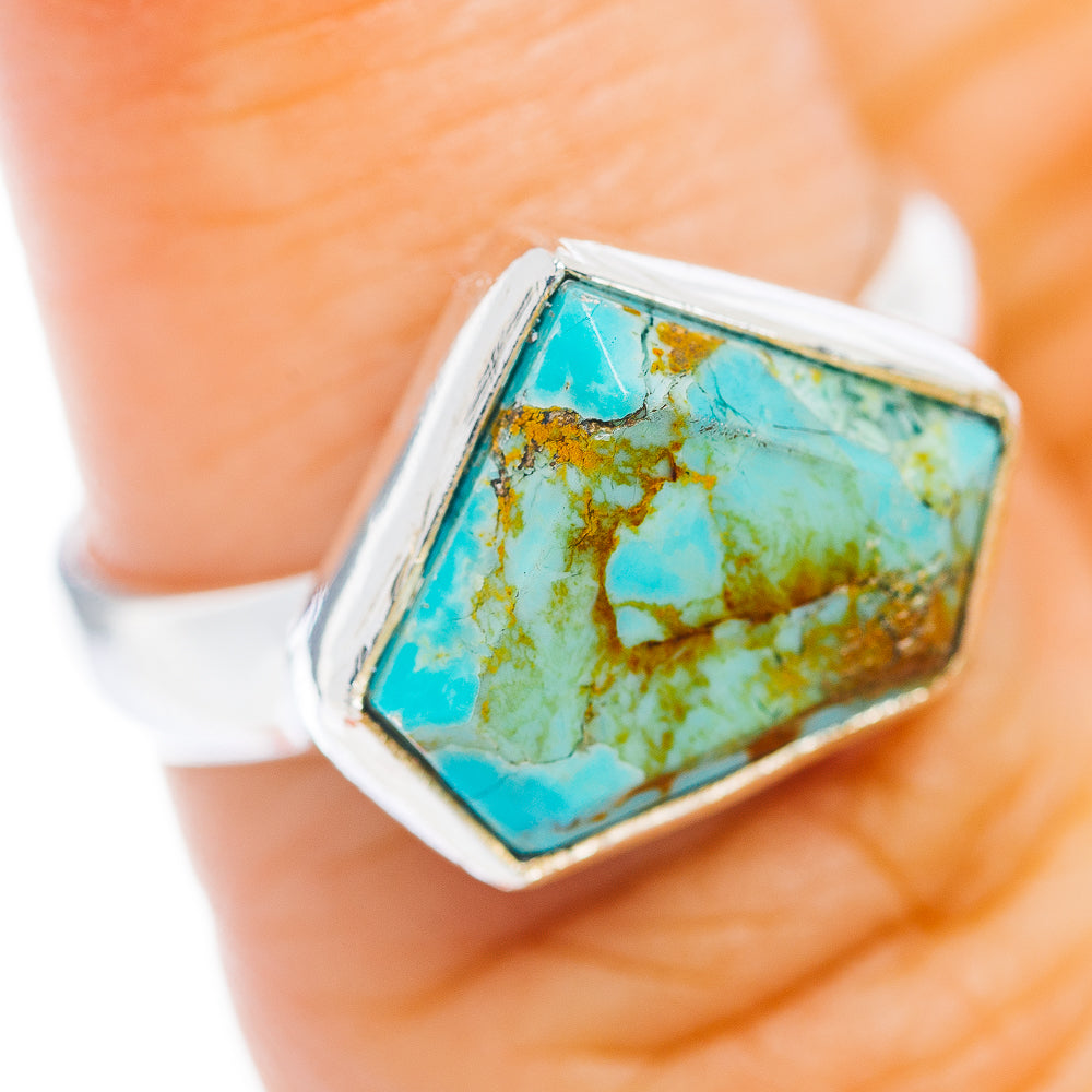 Mojave Turquoise Ring Size 6 (.925 Sterling Silver)