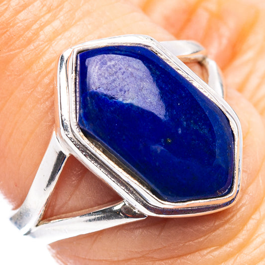 Sterling silver lapis lazuli ring with large blue faceted gemstone close-up