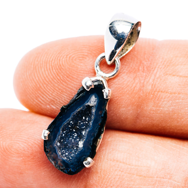 Premium Tabasco Geode Pendant 1 1/8" (.925 Sterling Silver)
