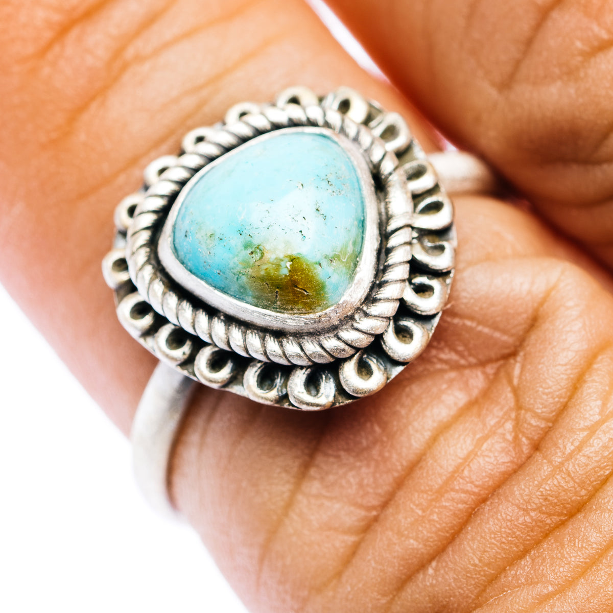 Southwestern Style Royston Turquoise Ring Size 7 (.925 Sterling Silver)