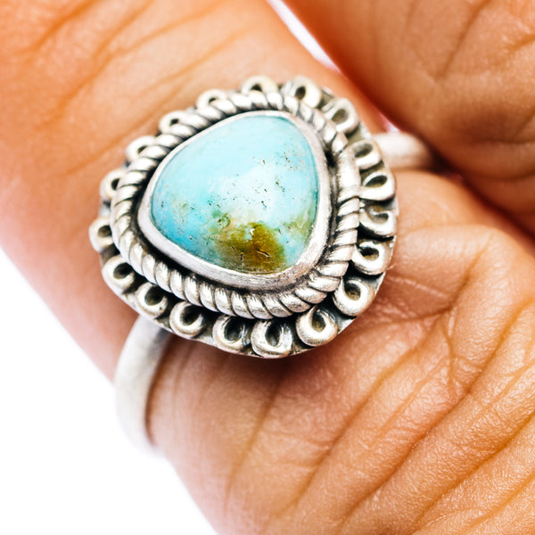 Southwestern Style Royston Turquoise Ring Size 7 (.925 Sterling Silver)