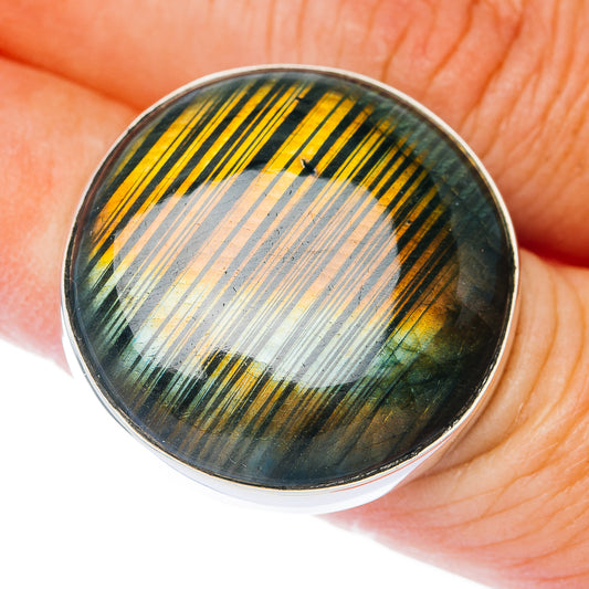 Large Premium Labradorite Ring Size 7 (.925 Sterling Silver)