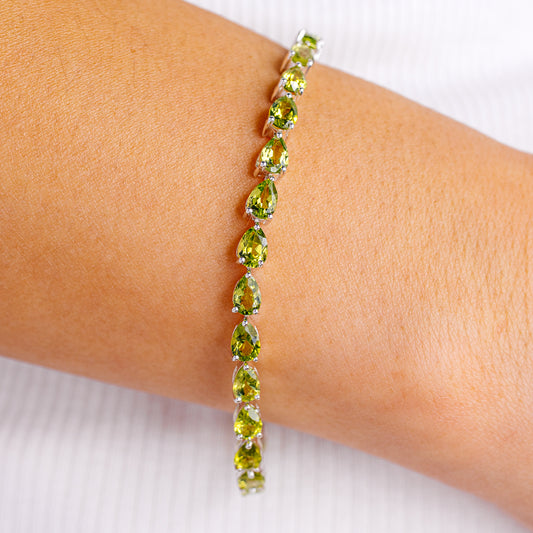 Premium Peridot Tennis Bracelet 7" (.925 Sterling Silver)