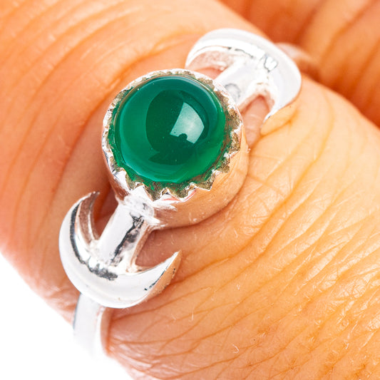 Sterling silver dainty ring with green onyx oval cabochon, prong-set top view