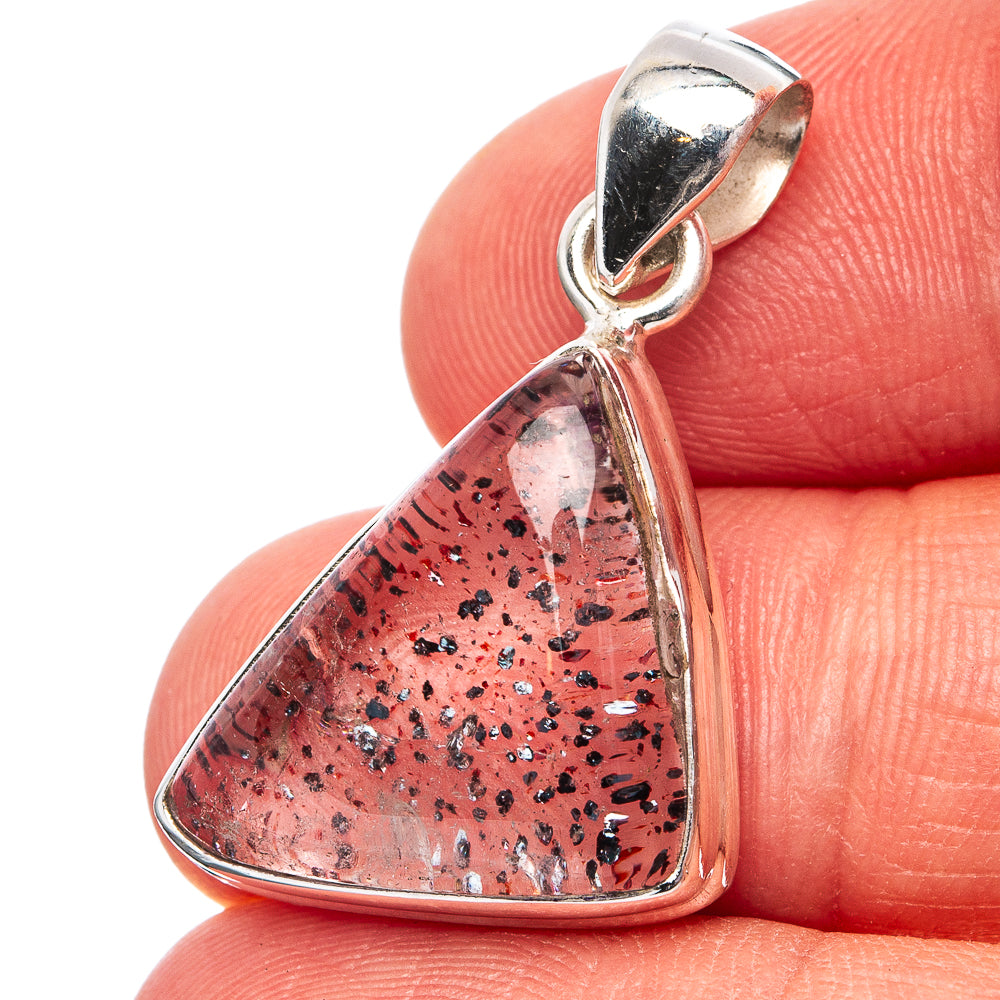 Orire Lucky Quartz Pendant 1 1/4" (.925 Sterling Silver)