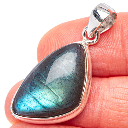 Labradorite Pendant 1 3/8" (.925 Sterling Silver)