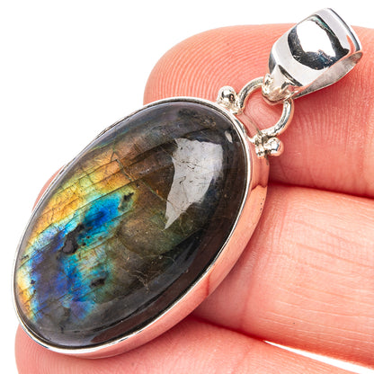 Labradorite Pendant 1 5/8" (925 Sterling Silver) P43181