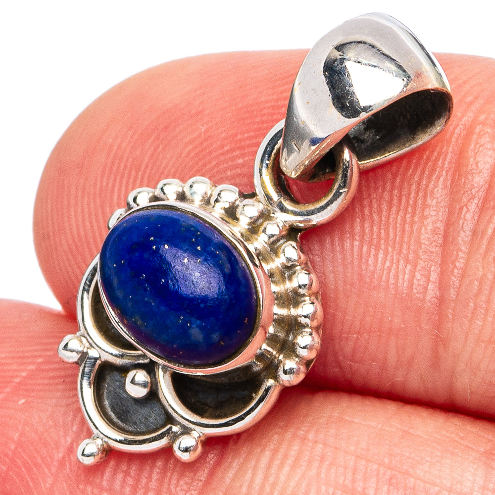 Round lapis lazuli gemstone pendant in polished 925 sterling silver