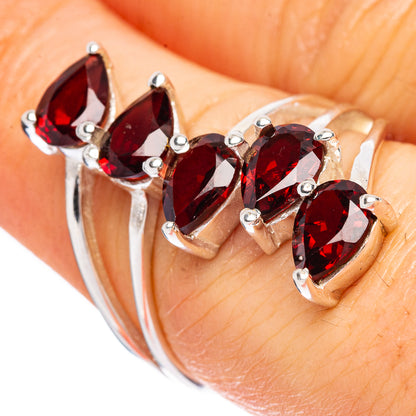 Garnet Ring Size 7.75 (925 Sterling Silver) R2347