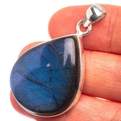 Labradorite Pendant 1 5/8" (925 Sterling Silver) P38888