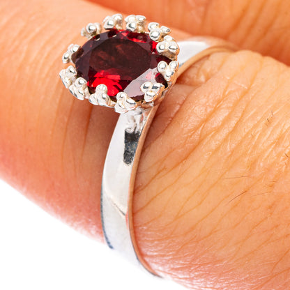 Garnet Ring Size 7.75 (925 Sterling Silver) R146825