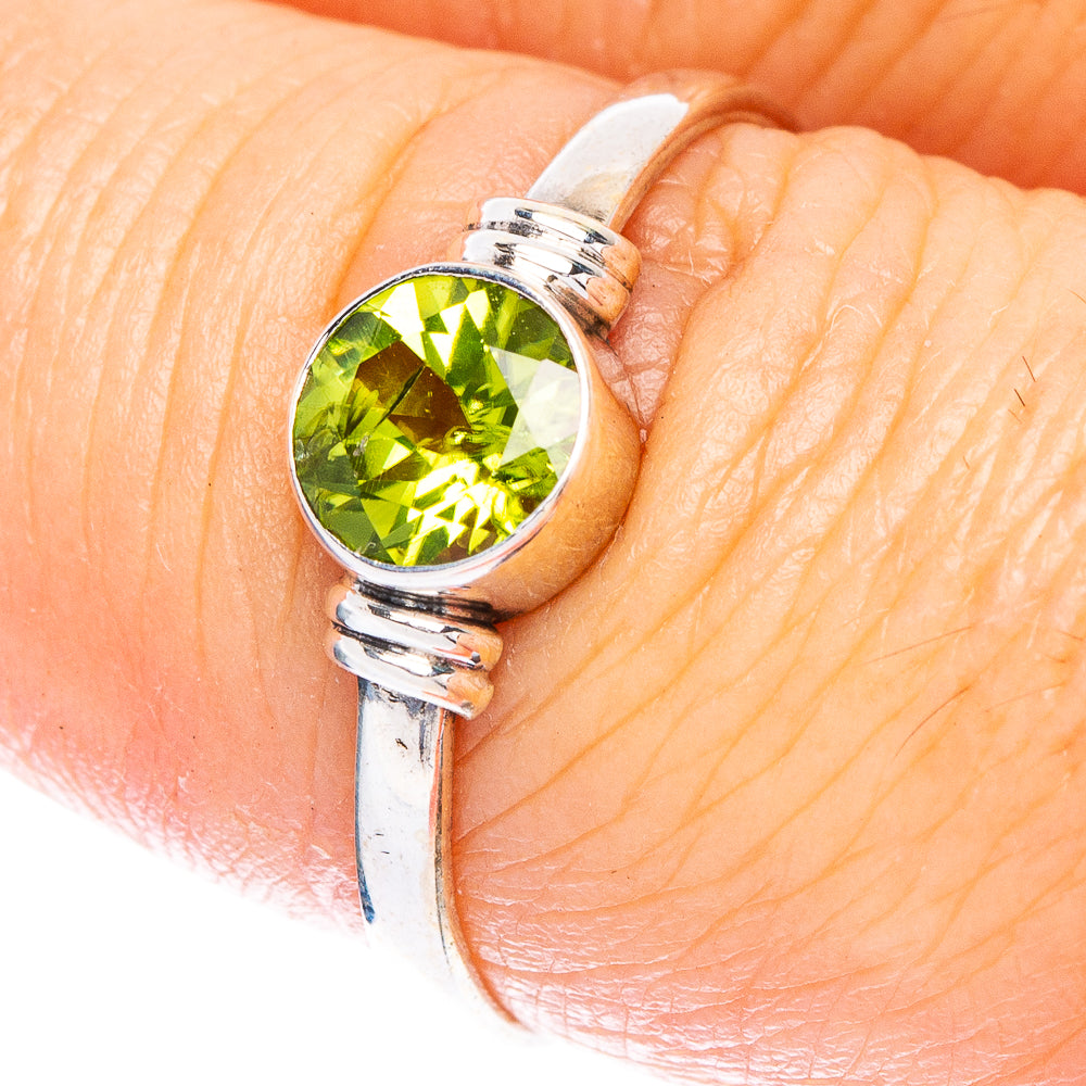 Peridot Dainty Ring Size 8 (925 Sterling Silver) R146991