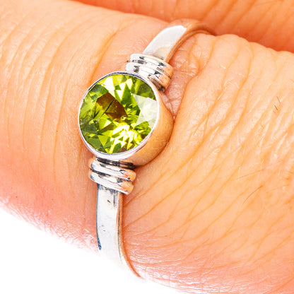 Peridot Dainty Ring Size 8 (925 Sterling Silver) R146991