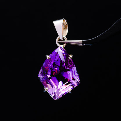 21.82ct Faceted Brazilian Amethyst Pendant 1 3/8" (.925 Sterling Silver)