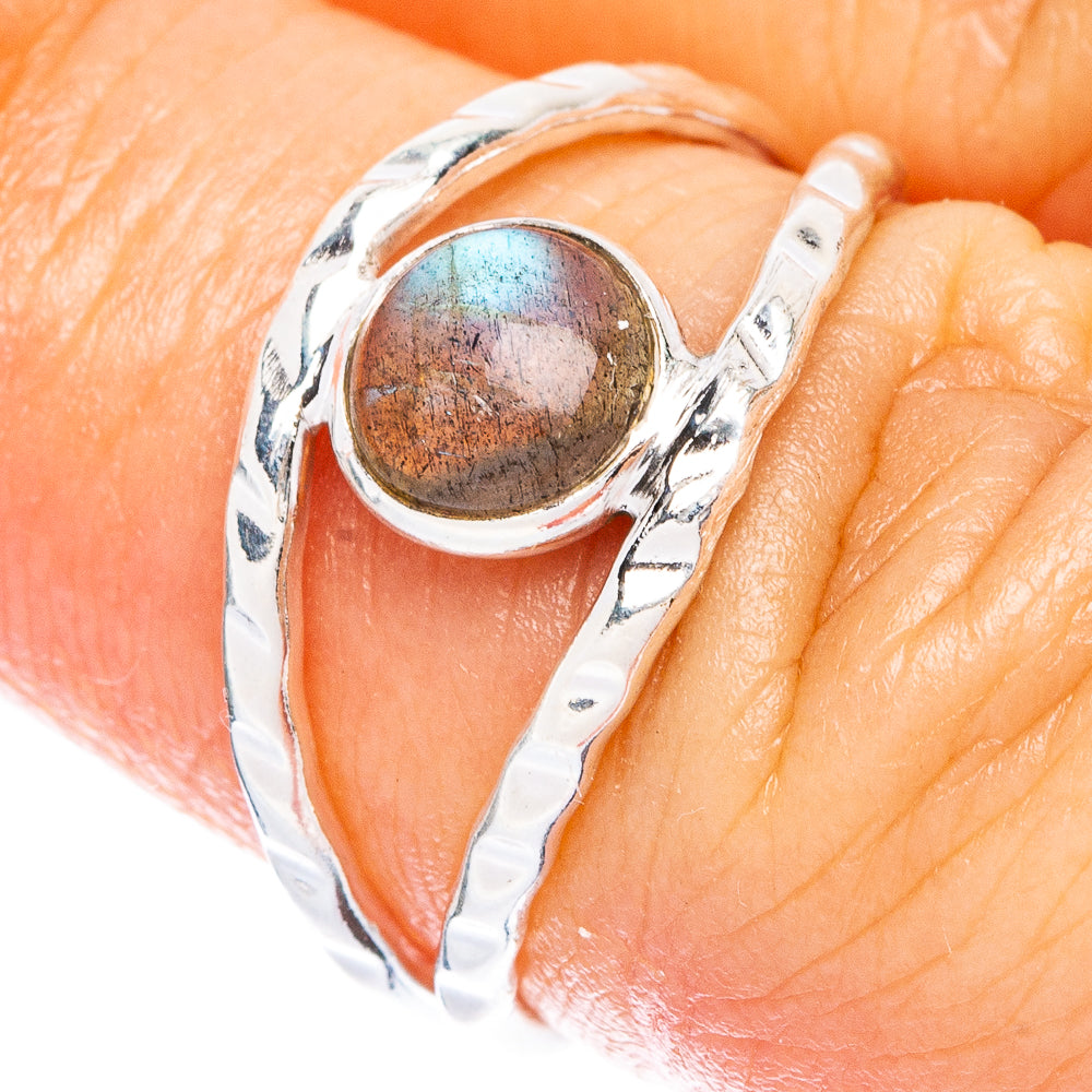 Labradorite dainty ring in 925 sterling silver with round blue-gold oval stone