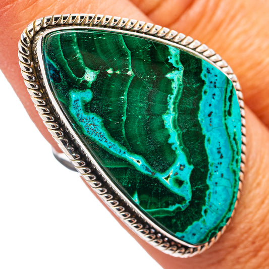 Sterling silver ring with close-up green-blue azurite malachite stone and rope bezel