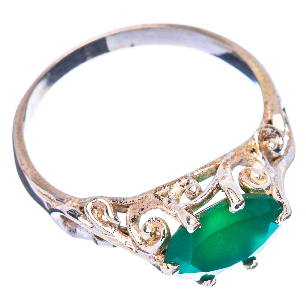 Green Onyx Dainty Ring Size 7 (925 Sterling Silver) R147030