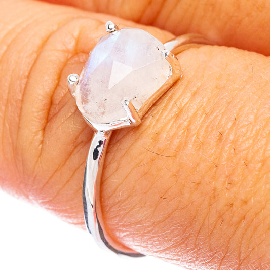 Value Rainbow Moonstone Ring Size 8 (925 Sterling Silver) R7511