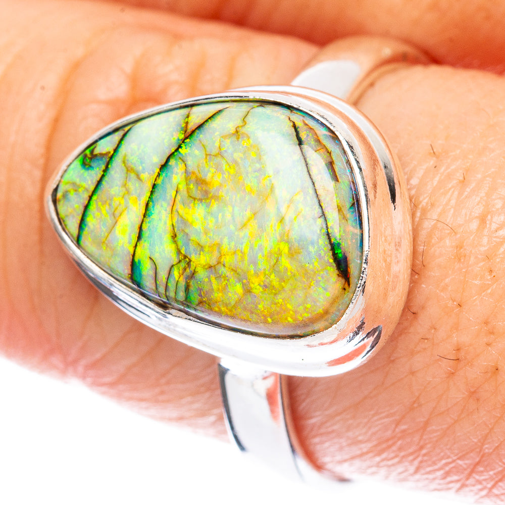 Sterling silver oval opal ring, green-yellow iridescent stone, size 9.25