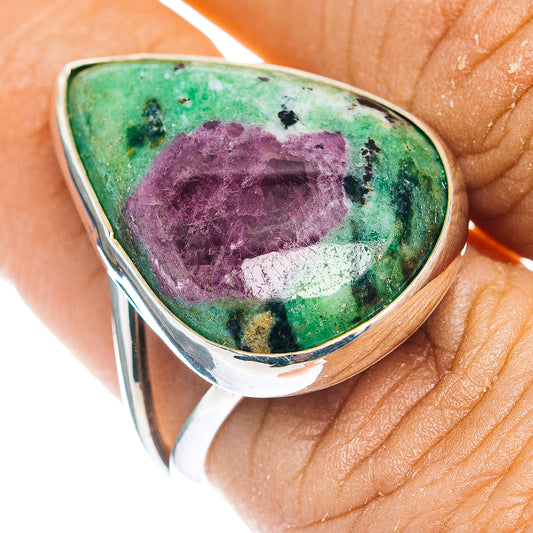 Teardrop zoisite gemstone ring in .925 sterling silver, green and purple cabochon