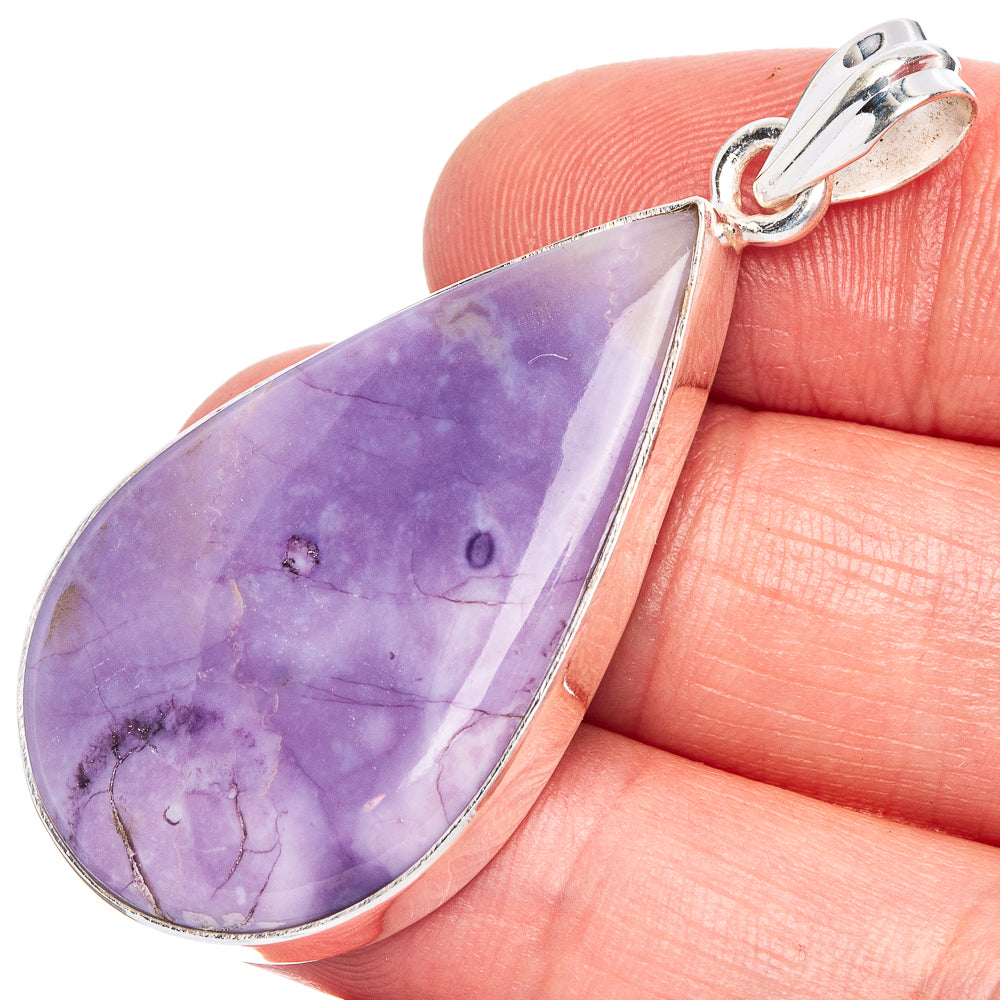 925 sterling silver teardrop pendant with purple Tiffany stone and silver bail