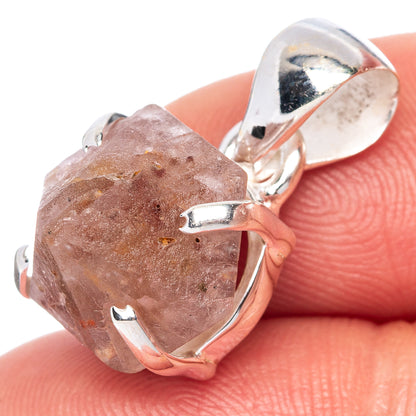 Beta Quartz Pendant 7/8" (925 Sterling Silver) P41684