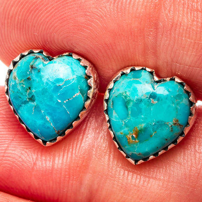 Mohave Turquoise Heart Earrings 1/2" (.925 Sterling Silver)