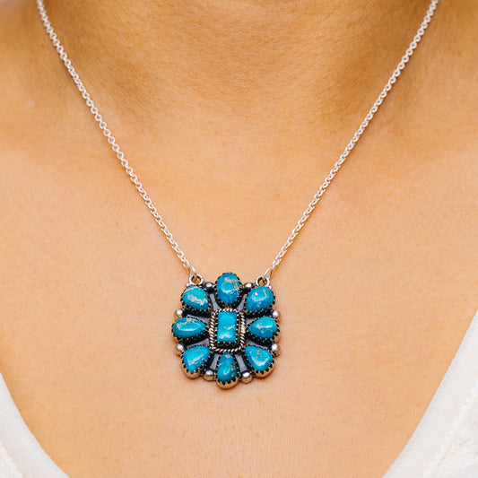 Southwestern Style White Water Turquoise Necklace 17 to 19" (.925 Sterling Silver)
