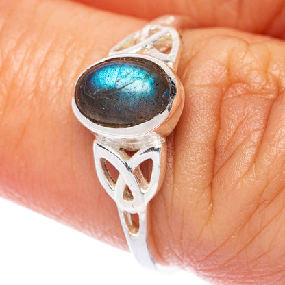 Labradorite Dainty Ring Size 8 (925 Sterling Silver) R145902