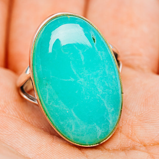Chrysoprase oval ring in .925 sterling silver with turquoise stone, side view