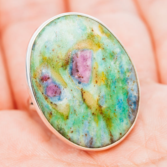 Oval green-blue gemstone ring in sterling silver, purple flecks, size 9.5