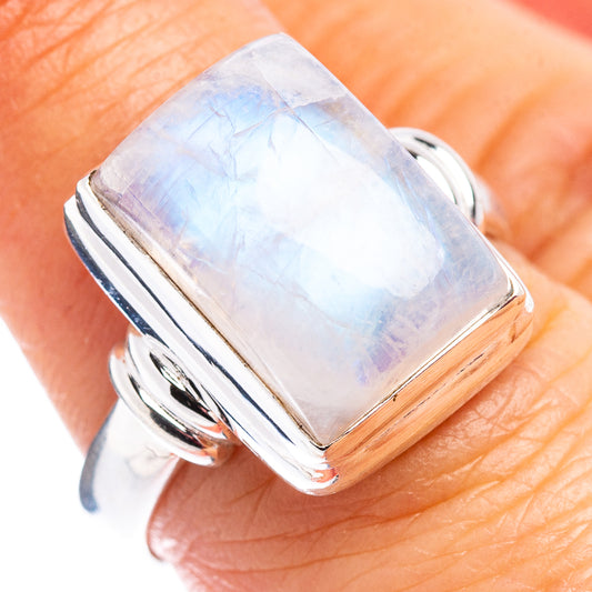 Sterling silver moonstone ring with rectangular iridescent stone, split band detail