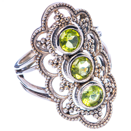 Peridot Ring Size 7.75 (925 Sterling Silver) R1473