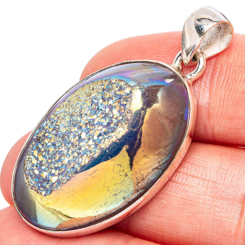 Titanium Druzy Pendant 1 5/8" (925 Sterling Silver) P43112