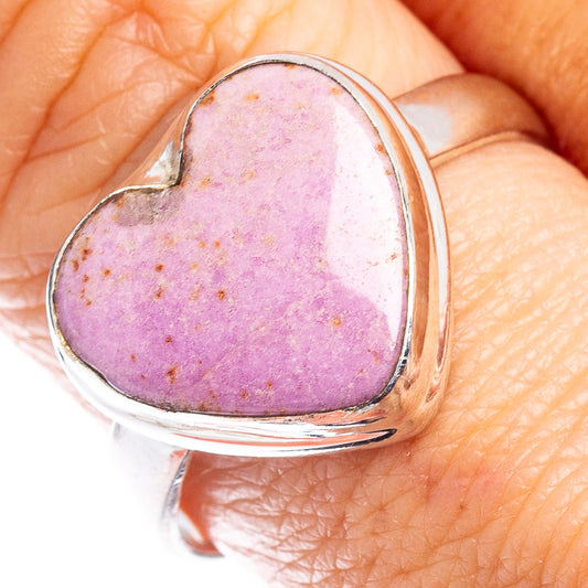 Heart ring with purple stone in .925 sterling silver, size 9.25
