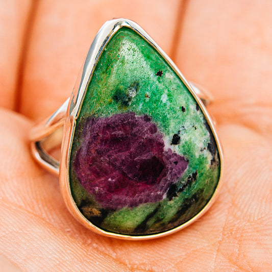 Teardrop zoisite cabochon ring, .925 sterling silver band; green stone with deep purple core