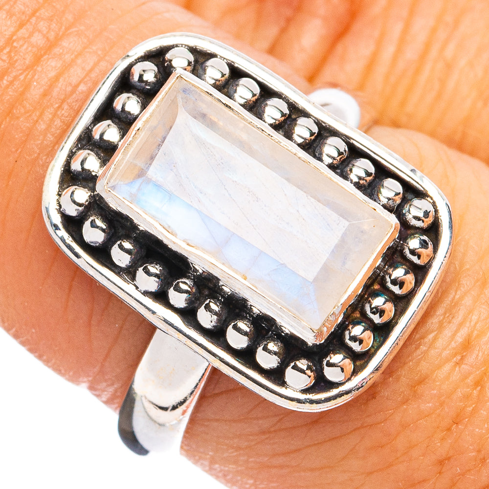 Rainbow Moonstone Ring Size 7.5 (925 Sterling Silver) R8300