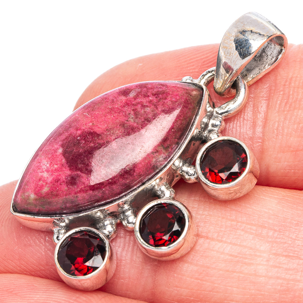 Thulite, Garnet Pendant 1 3/8" (925 Sterling Silver) P40136