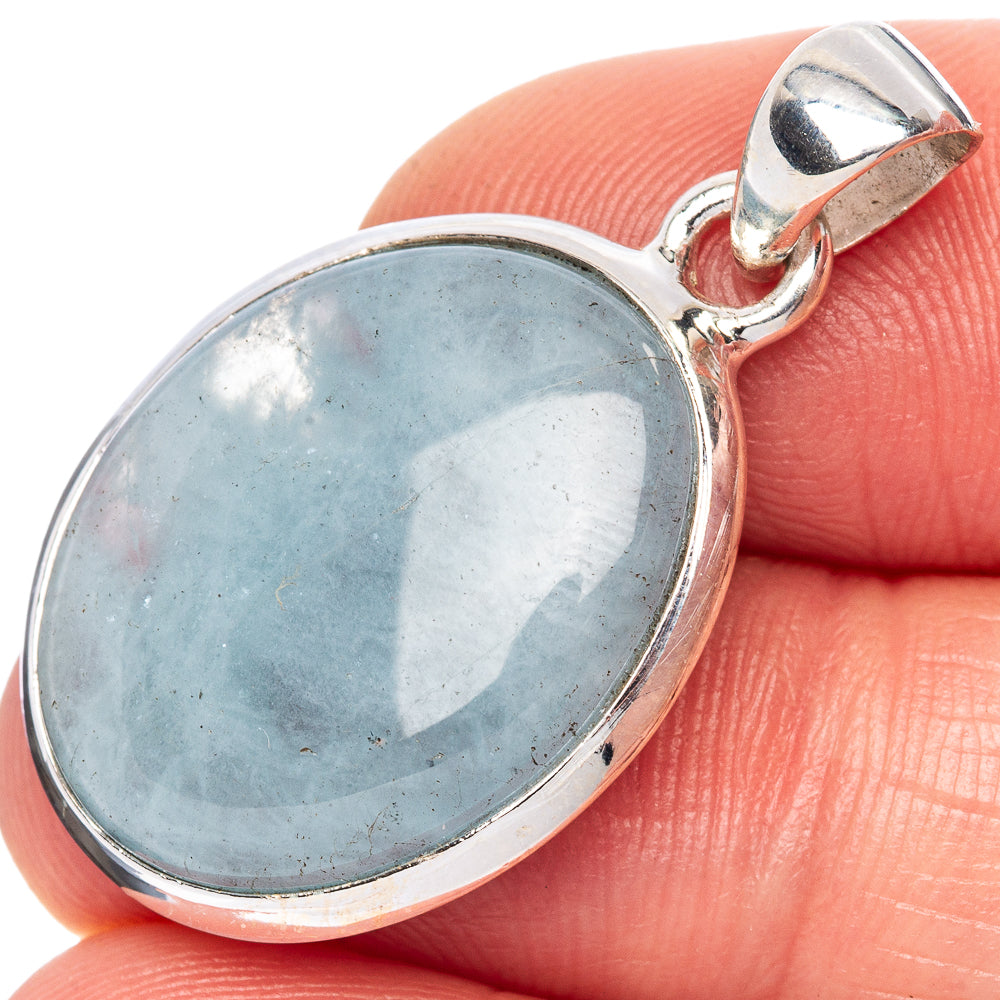 Aquamarine cabochon pendant in 925 sterling silver, oval with top bail