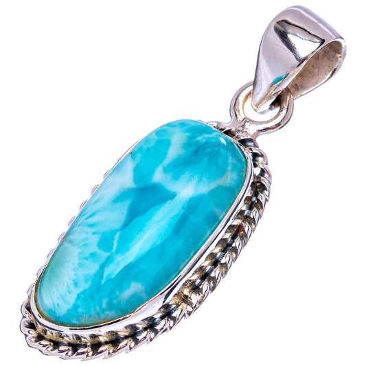 Oval Larimar pendant in .925 sterling silver, bezel-set with braided rope border